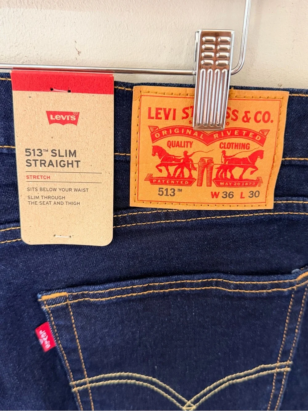 Levi’s Men 513 Slim Jeans NWT Dark Blue Below Waist